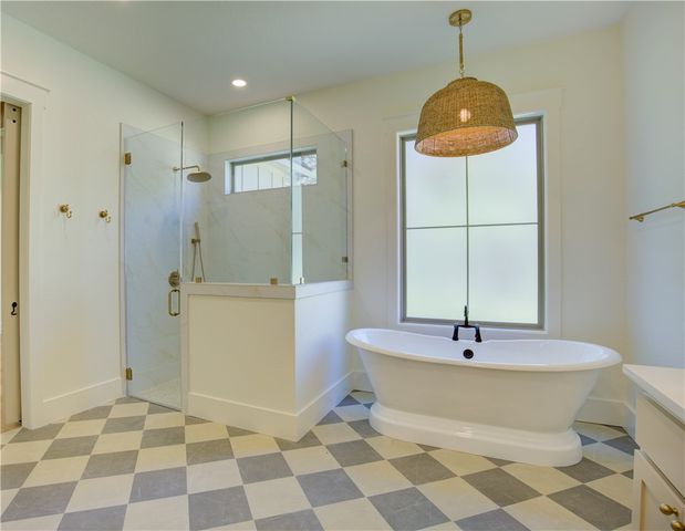 295 Hidden Hill Lane, Caldwell, TX 77836