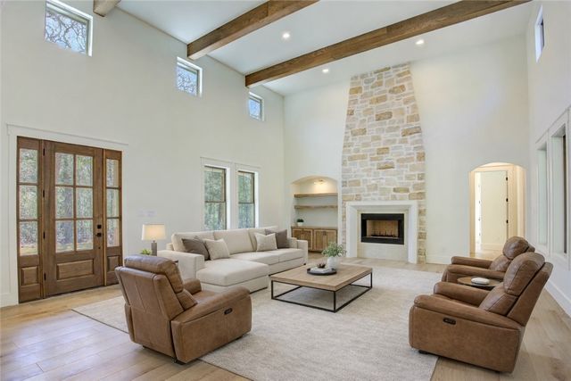 295 Hidden Hill Lane, Caldwell, TX 77836