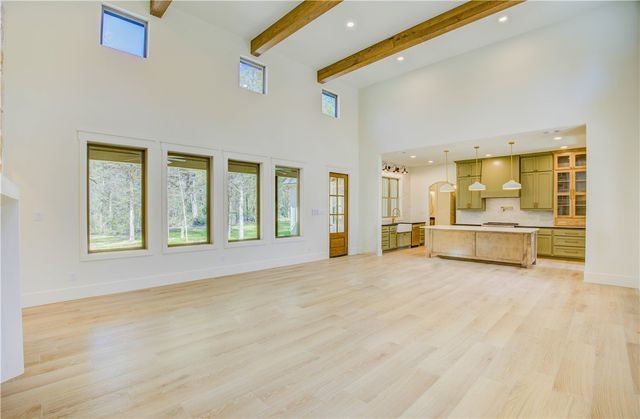 295 Hidden Hill Lane, Caldwell, TX 77836