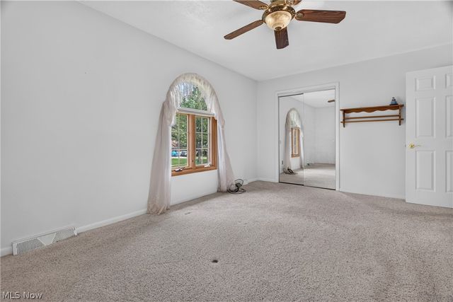1164 Edgecliff Drive, Bedford, OH 44146