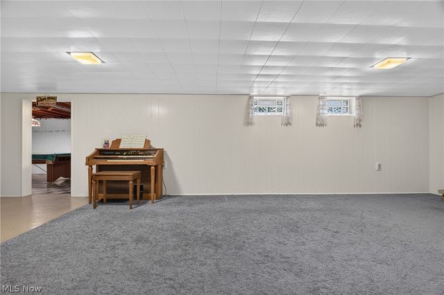 1164 Edgecliff Drive, Bedford, OH 44146