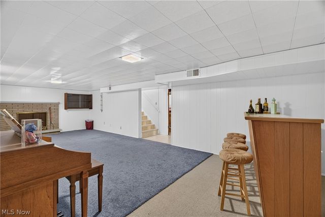 1164 Edgecliff Drive, Bedford, OH 44146