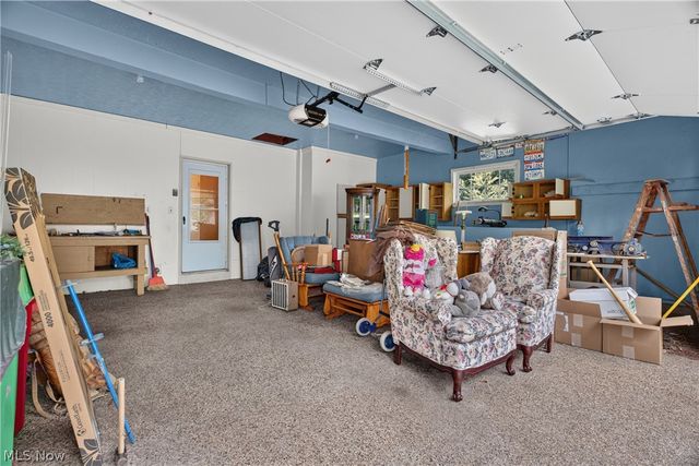 1164 Edgecliff Drive, Bedford, OH 44146