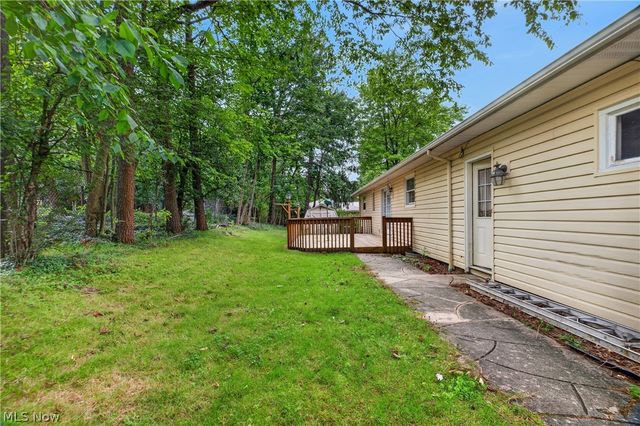 1164 Edgecliff Drive, Bedford, OH 44146
