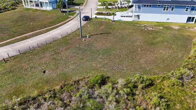 25723 Bay Breeze Drive, Galveston, TX 77554