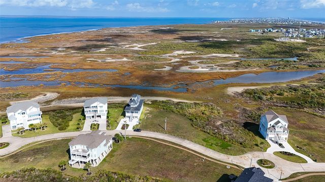 25723 Bay Breeze Drive, Galveston, TX 77554