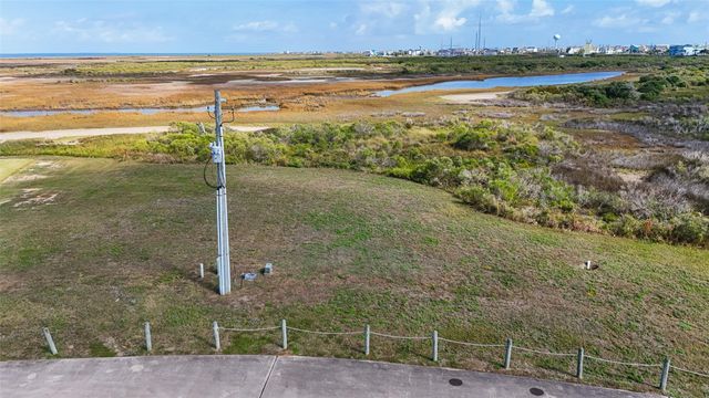25723 Bay Breeze Drive, Galveston, TX 77554