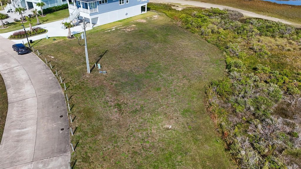 25723 Bay Breeze Drive, Galveston, TX 77554