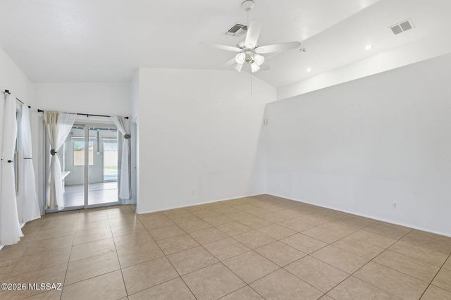 7504 W Long Creek Place, Tucson, AZ 85743