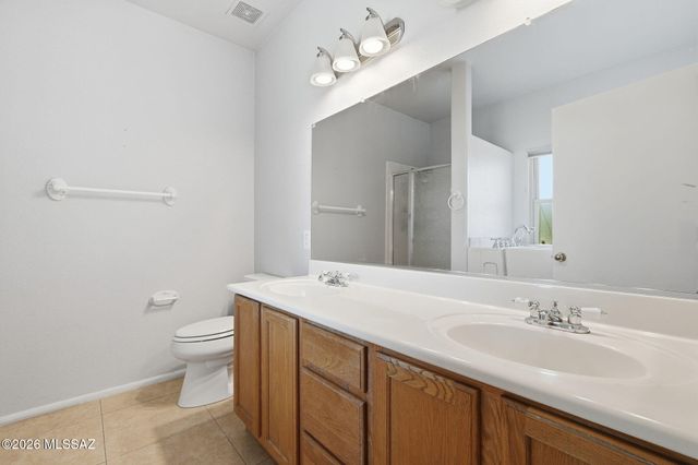 7504 W Long Creek Place, Tucson, AZ 85743