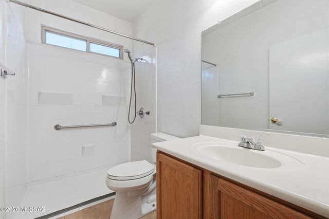 7504 W Long Creek Place, Tucson, AZ 85743