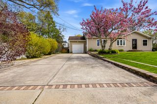 46 Lafayette Drive, Shirley, NY 11967