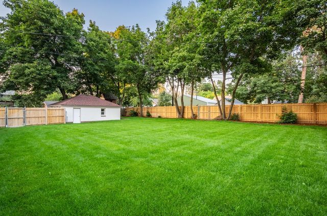 3011 S Manito Blvd, Spokane, WA 99203