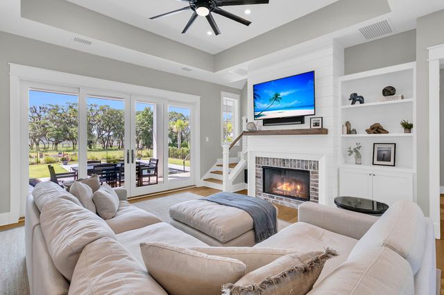 2621 Anchor Watch Drive, Wadmalaw Island, SC 29487