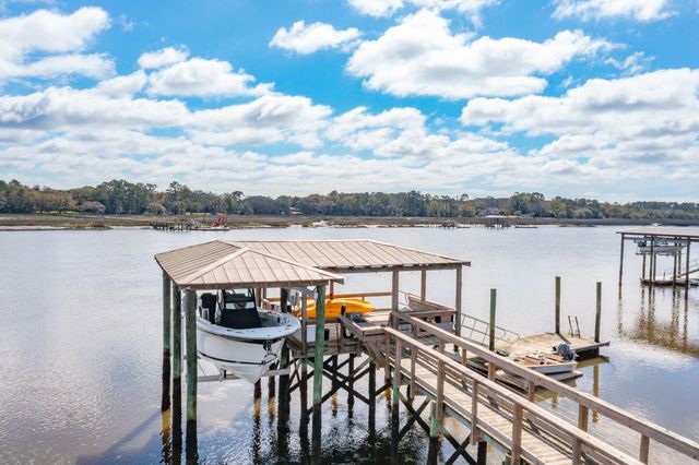 2621 Anchor Watch Drive, Wadmalaw Island, SC 29487