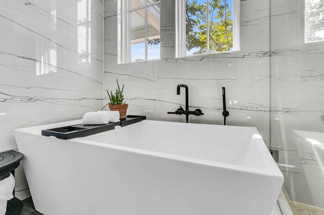 2621 Anchor Watch Drive, Wadmalaw Island, SC 29487