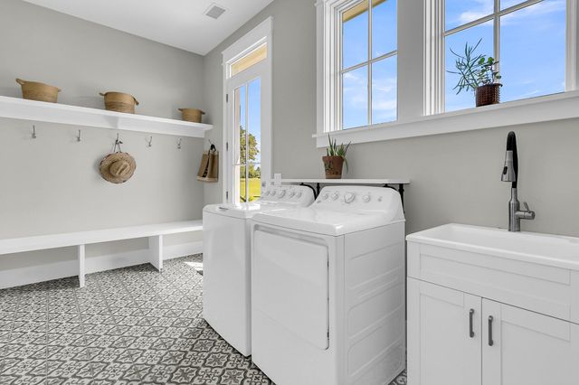 2621 Anchor Watch Drive, Wadmalaw Island, SC 29487