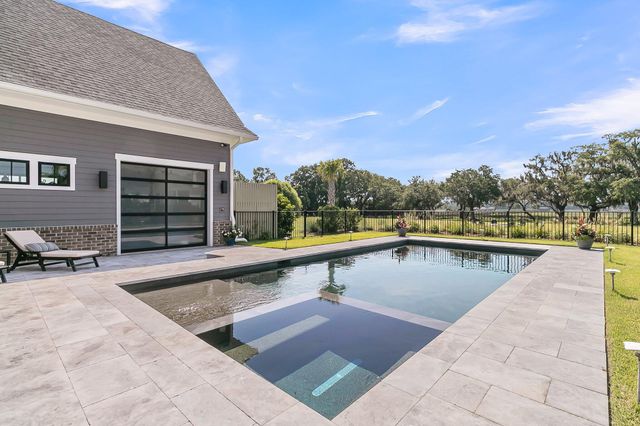 2621 Anchor Watch Drive, Wadmalaw Island, SC 29487