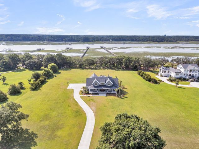 2621 Anchor Watch Drive, Wadmalaw Island, SC 29487