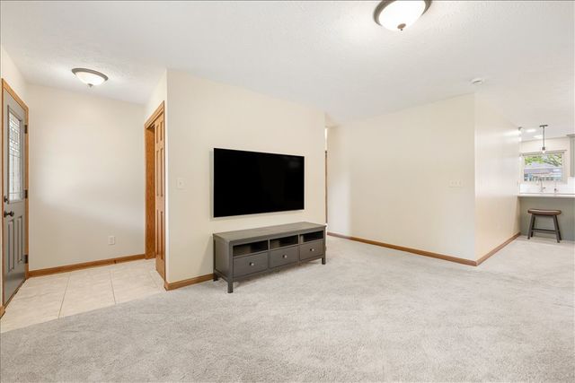 630 Wisteria Drive, Troy, OH 45373