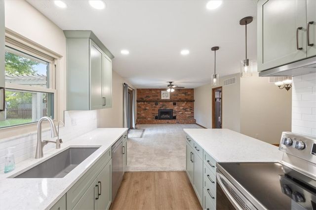 630 Wisteria Drive, Troy, OH 45373