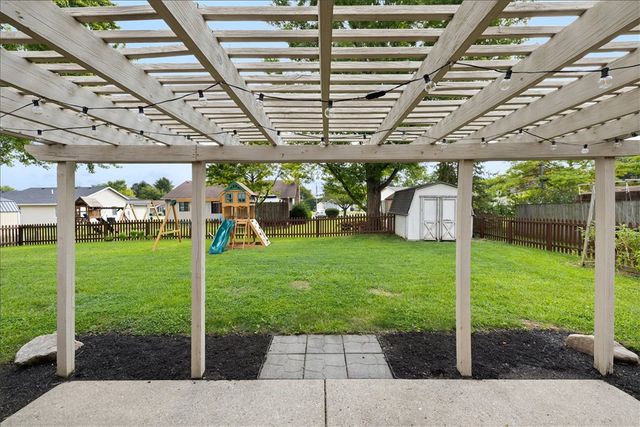 630 Wisteria Drive, Troy, OH 45373