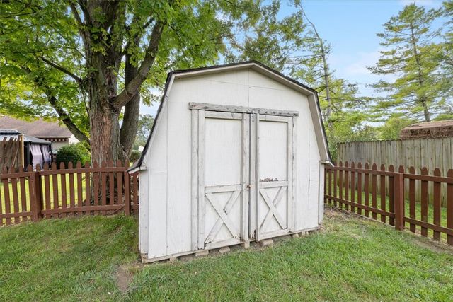 630 Wisteria Drive, Troy, OH 45373