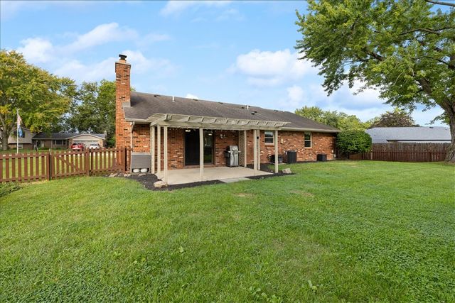 630 Wisteria Drive, Troy, OH 45373
