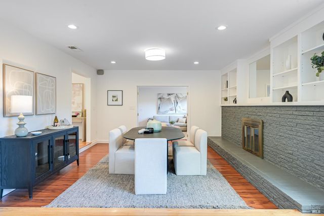 16 Wallace Way, San Rafael, CA 94903