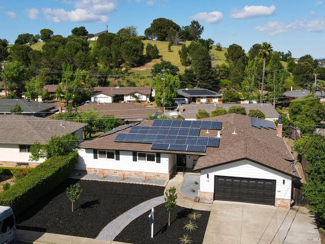 16 Wallace Way, San Rafael, CA 94903