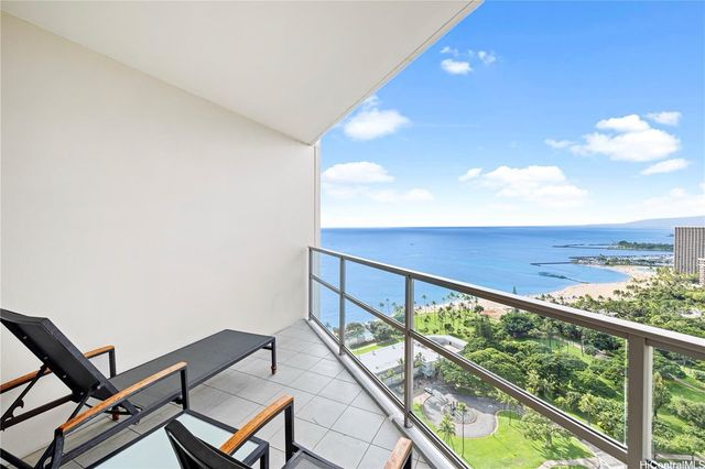 223 Saratoga Road 3203, Honolulu, HI 96815