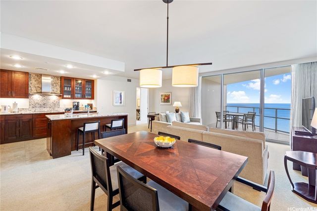 223 Saratoga Road 3203, Honolulu, HI 96815