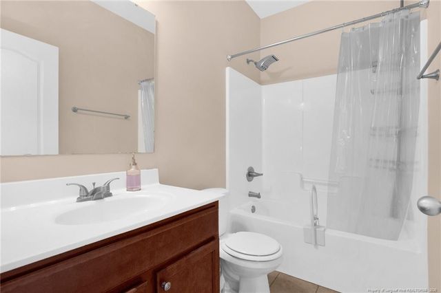 131 Emerywood Court, Raeford, NC 28376