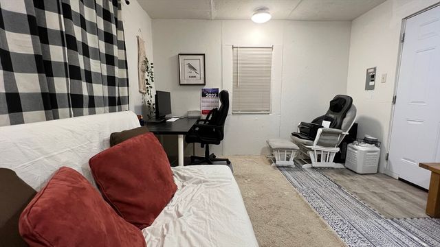 36 Brackett Rd, Ashland, MA 01721