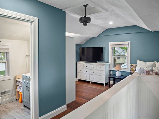 36 Brackett Rd, Ashland, MA 01721