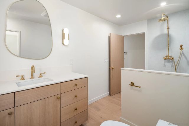 16902 Via De Santa Fe Unit 7, Rancho Santa Fe, CA 92067