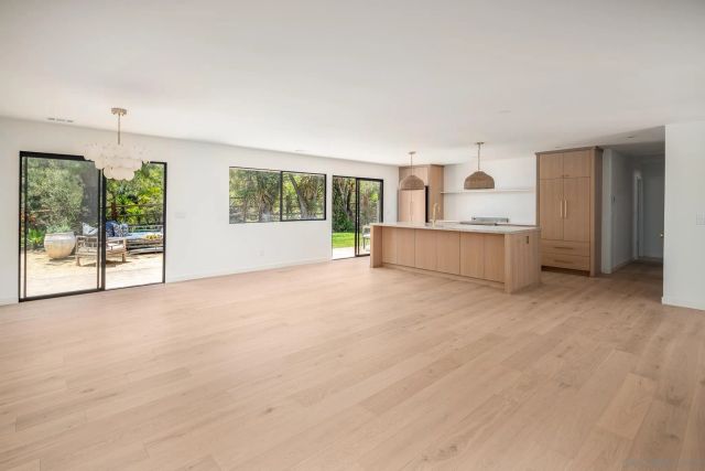 16902 Via De Santa Fe Unit 7, Rancho Santa Fe, CA 92067