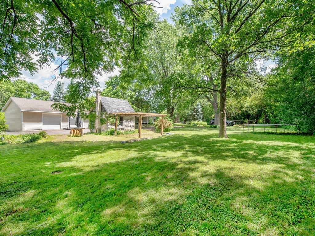 1603 Dodd Road, Mendota Heights, MN 55118 — photo 2