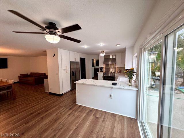 2056 Pinion Springs Drive, Henderson, NV 89074