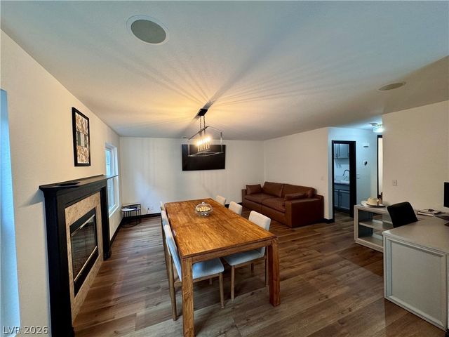 2056 Pinion Springs Drive, Henderson, NV 89074