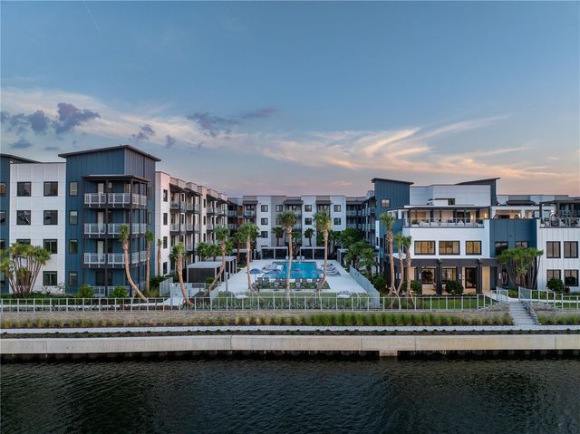 5127 W TYSON AVENUE S1, Tampa, FL 33611