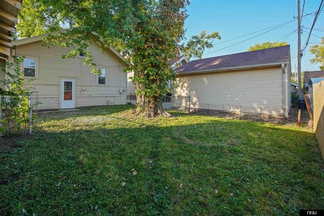 2744 Bauman Avenue, Omaha, NE 68112