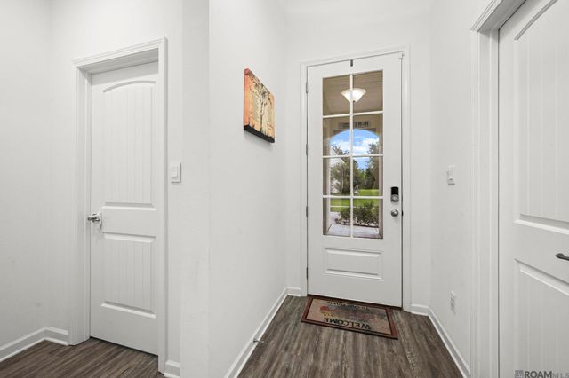 58830 Island Dr, Plaquemine, LA 70764