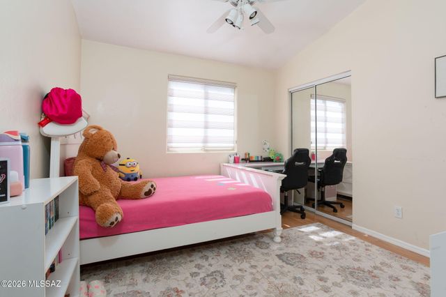 578 W Tara Danette Drive, Tucson, AZ 85704