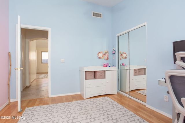 578 W Tara Danette Drive, Tucson, AZ 85704