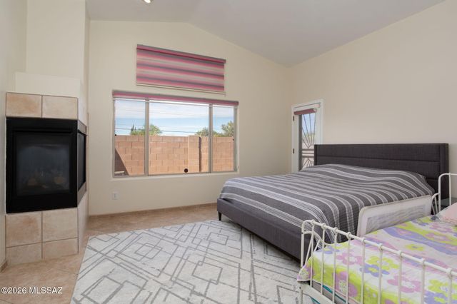 578 W Tara Danette Drive, Tucson, AZ 85704