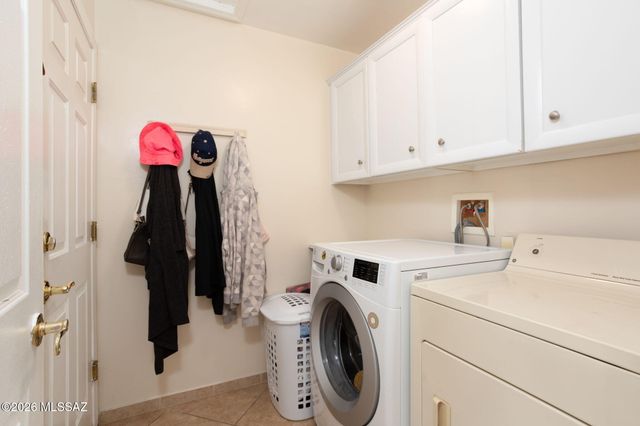 578 W Tara Danette Drive, Tucson, AZ 85704