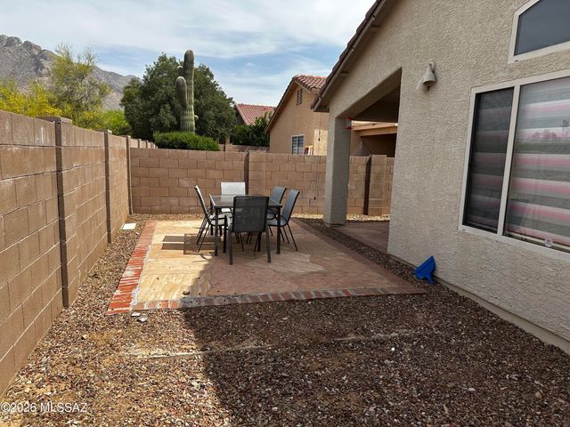 578 W Tara Danette Drive, Tucson, AZ 85704