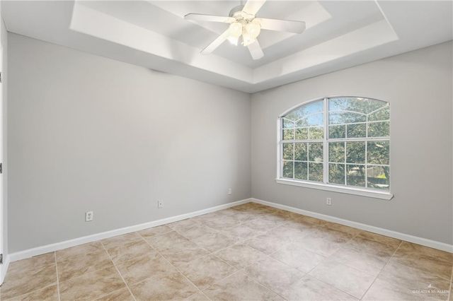 6101 N 25th Lane, Mcallen, TX 78504