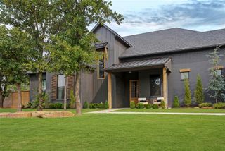 391 Old Creek, Edmond, OK 73034